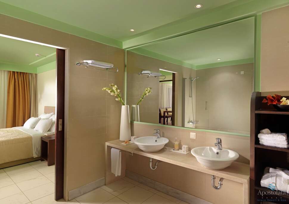Een foto van Apostolata Island Resort & Spa