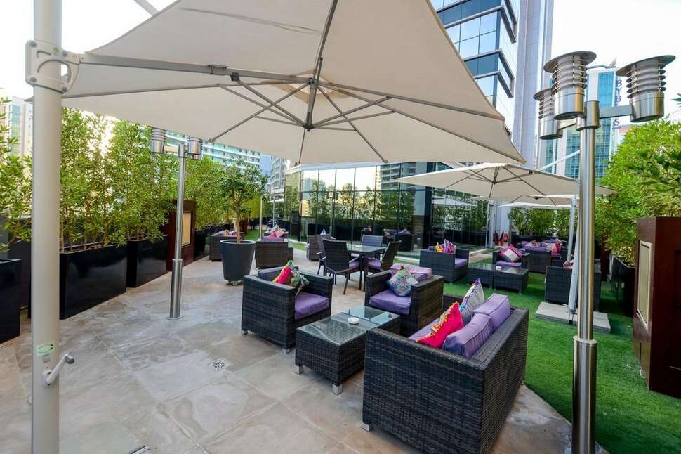 Een foto van het terras bij Signature 1 Hotel Tecom