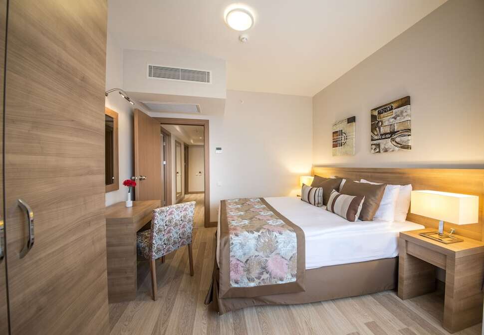 Een foto van Ramada Resort by Wyndham Lara