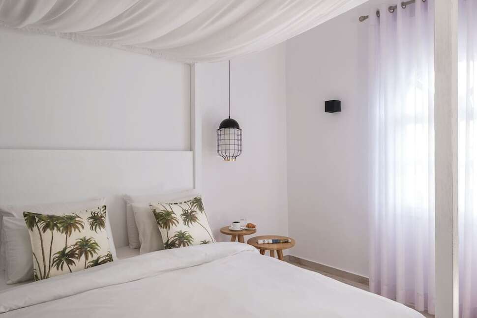 Een foto van Smy Mediterranean White