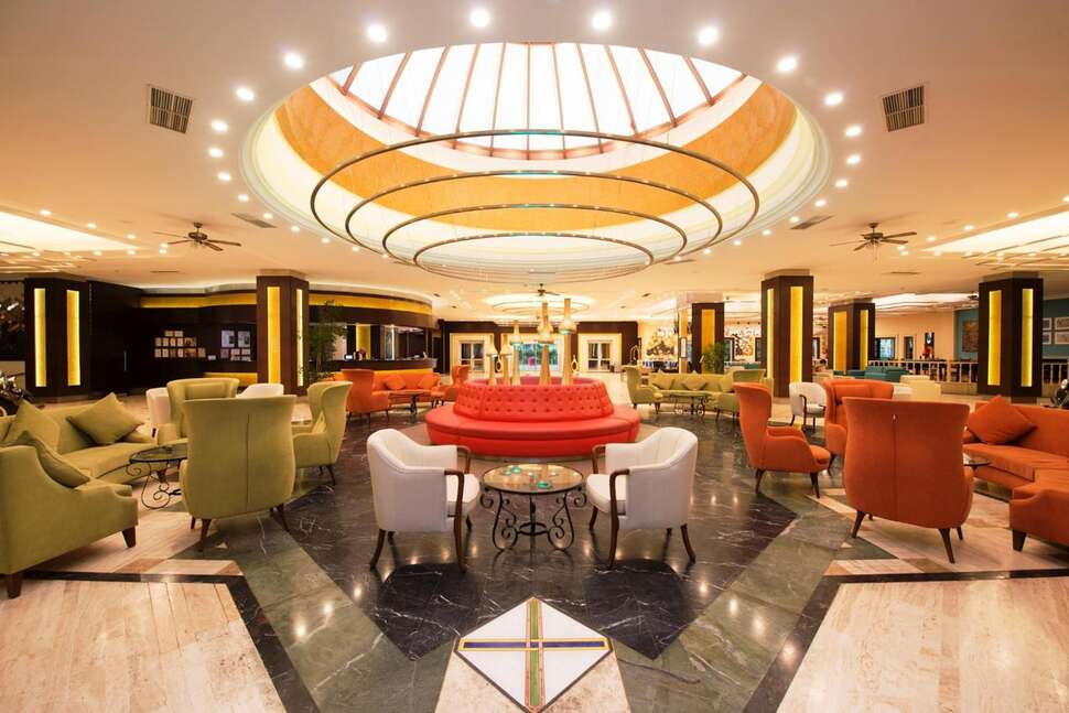 Een foto van het interieur van Belconti Resort Hotel
