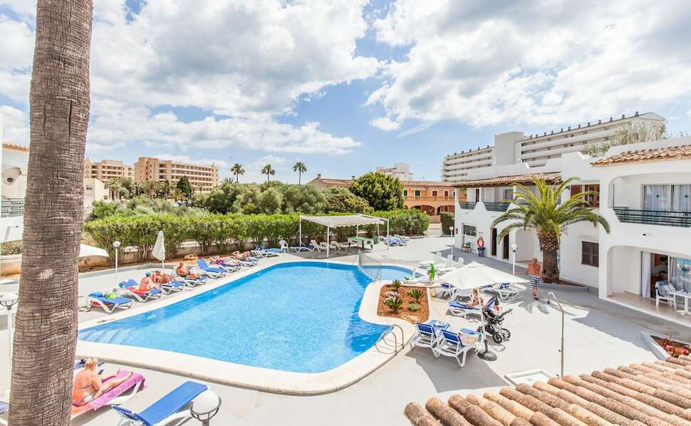 Een foto van het zwembad bij Blue Sea Gran Playa
