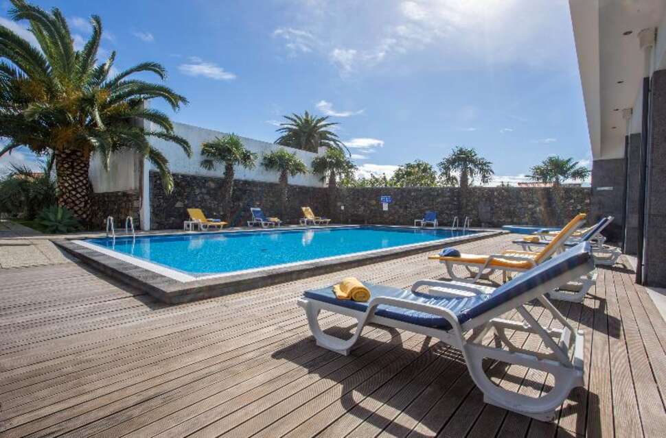 Een foto van een overzicht van Aparthotel Antillia