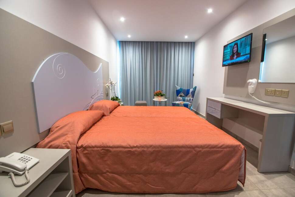 Een foto van Nicholas Color Hotel