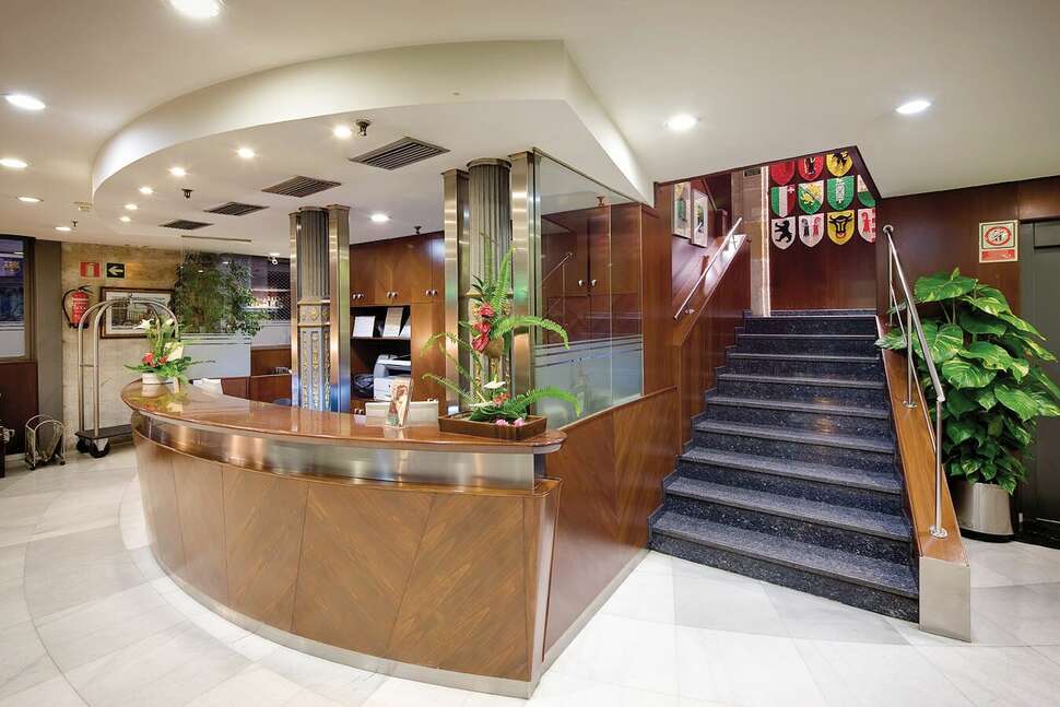 Een foto van het interieur van Hotel Suizo