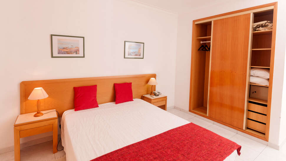 Een foto van Plaza Real Aparthotel
