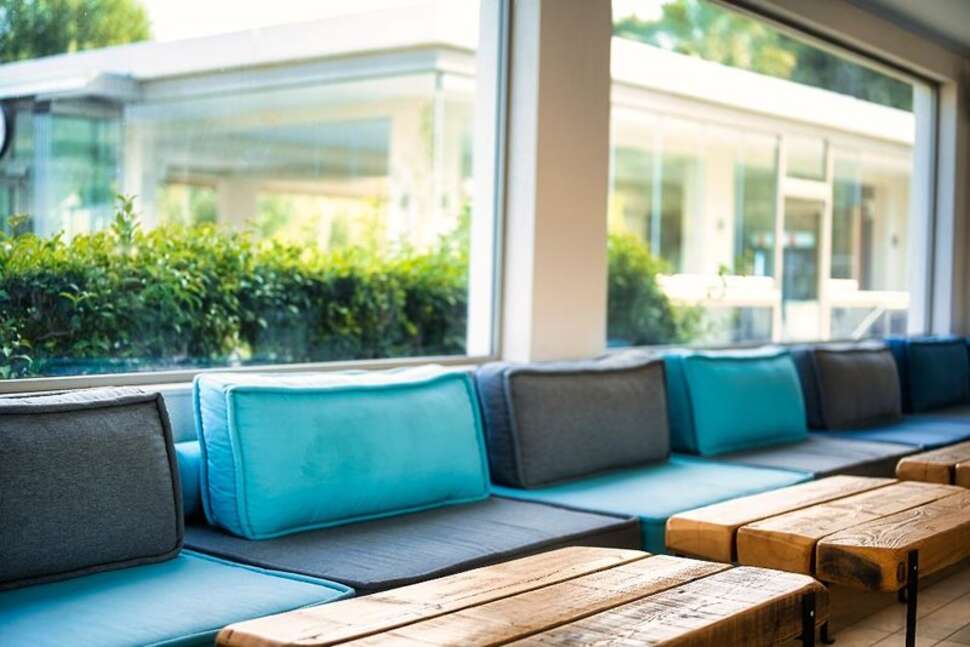 Een foto van het interieur van Chrousso Village Hotel