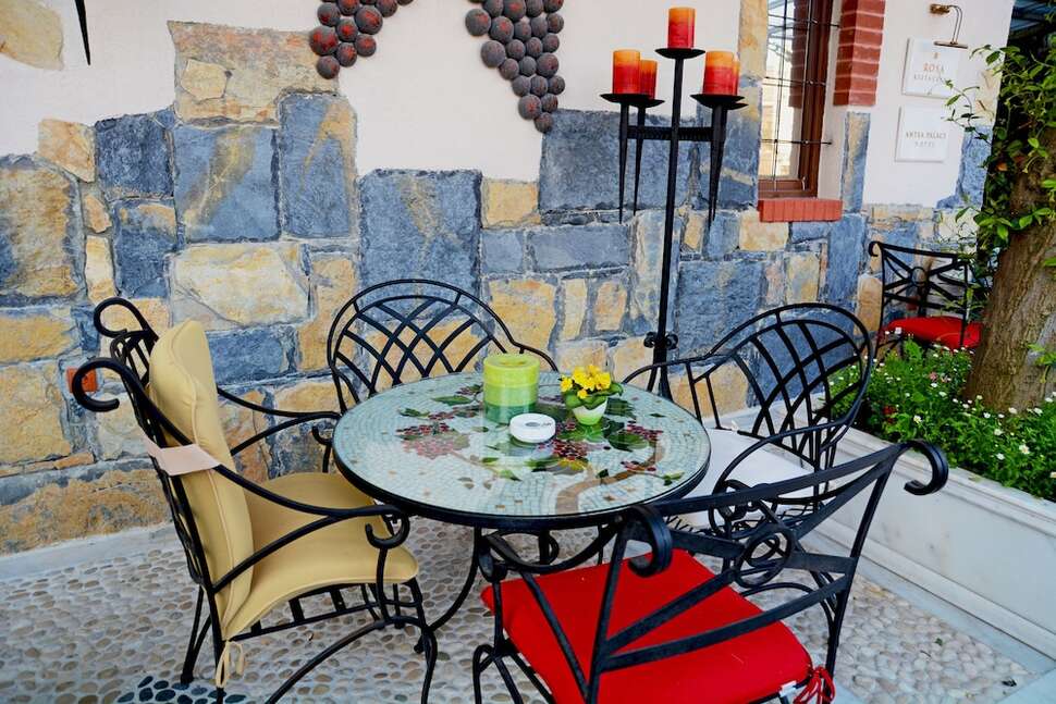 Ein Foto von der Terrasse im Antea Palace Hotel & Spa