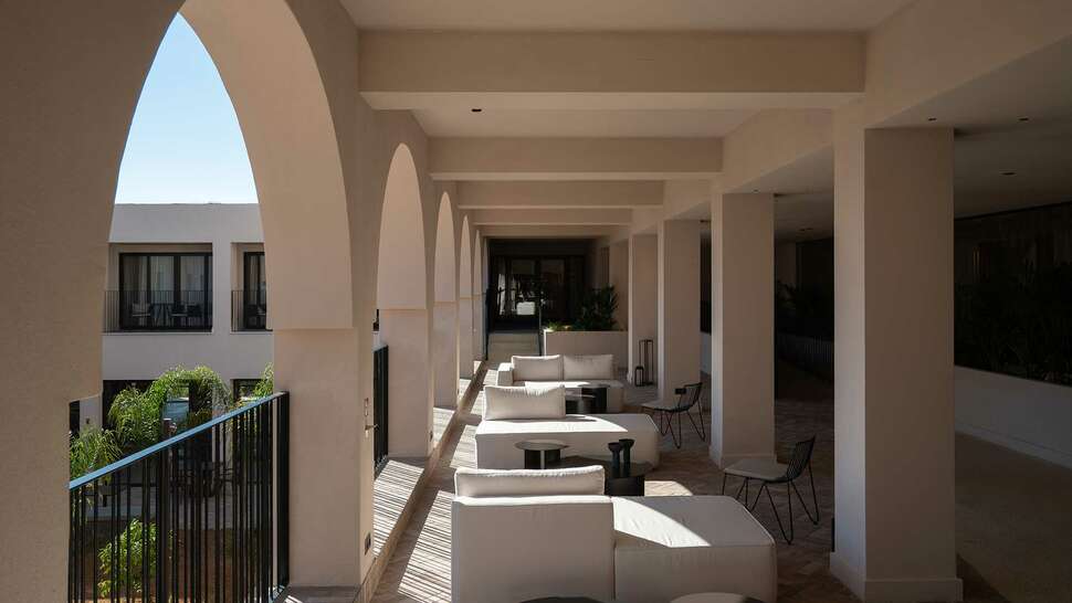 Een foto van het terras bij Domes of Corfu