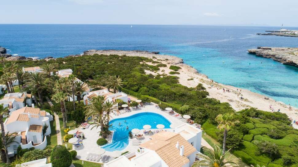 Een foto van het zwembad bij Grupotel Aldea Cala'n Bosch