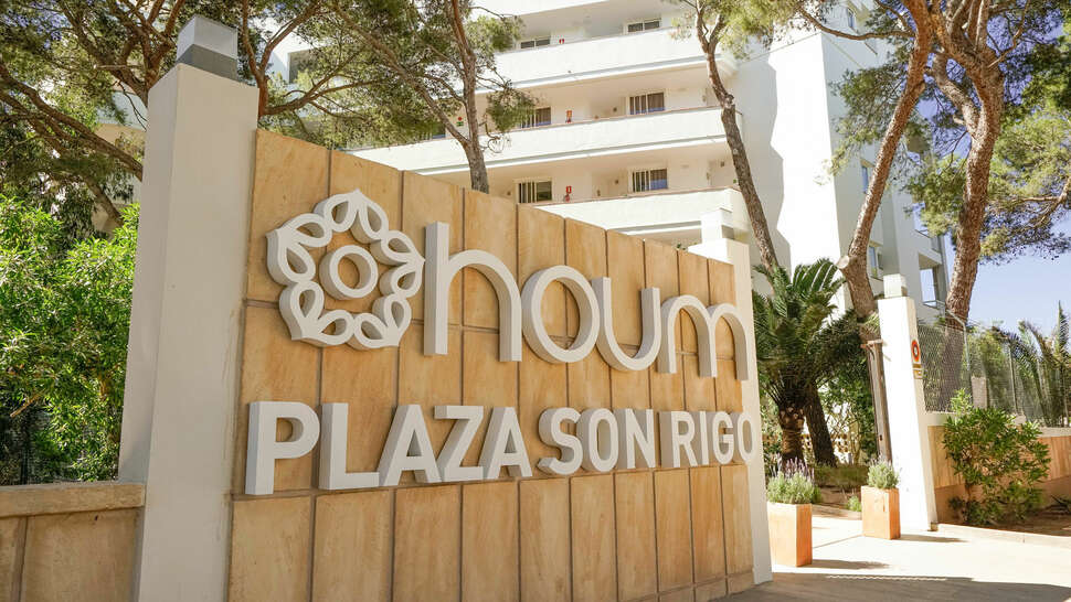 Een foto van de buitenkant van Houm Plaza Son Rigo