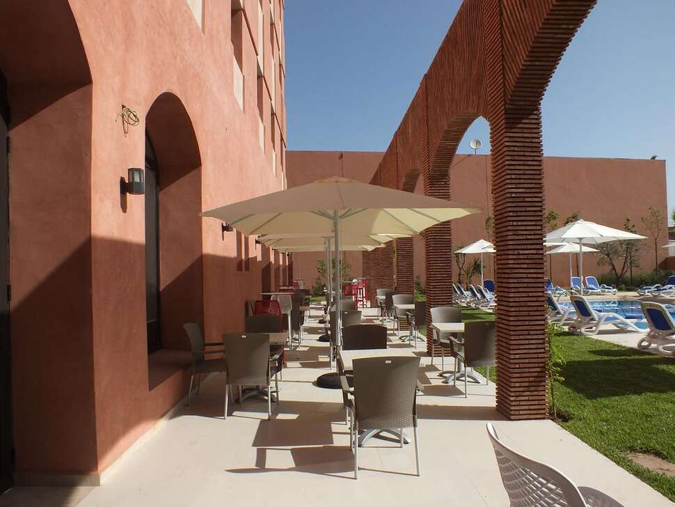 Een foto van het terras bij Hotel Relax Marrakech