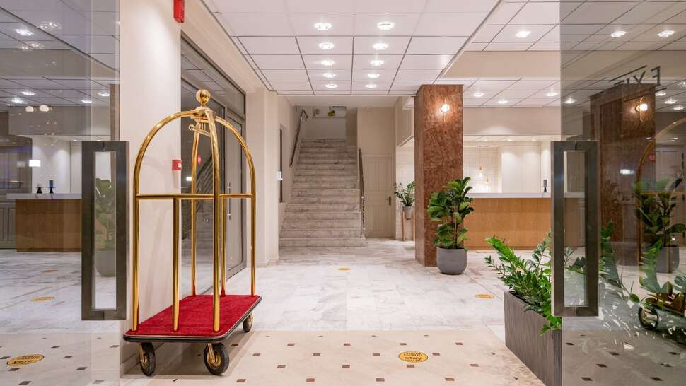 Een foto van het interieur van Tzante Hotel