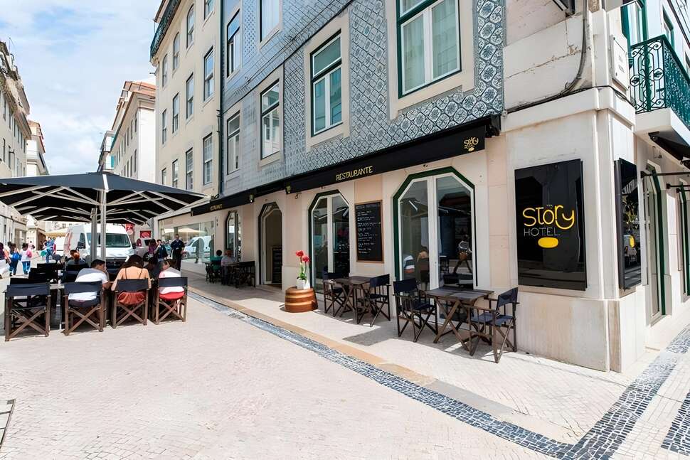 Een foto van de buitenkant van My Story Hotel Ouro