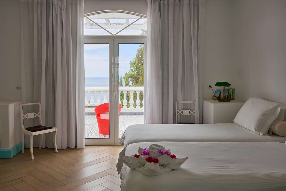Ein Foto Inn & Art Hotel