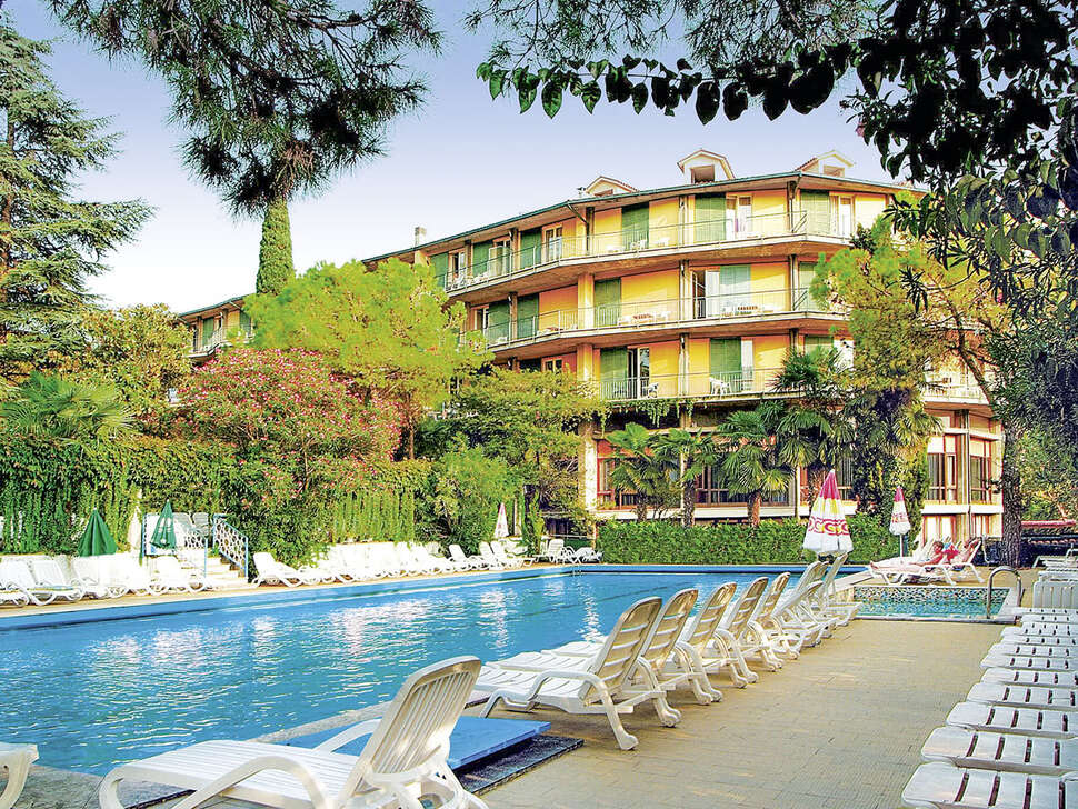 Ein Foto Hotel Palme Royal & Suite