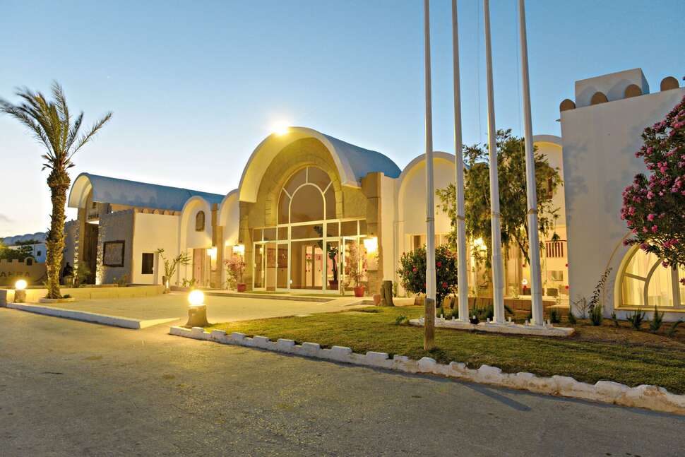 Een foto van de buitenkant van Monarque Dar Jerba Zahra