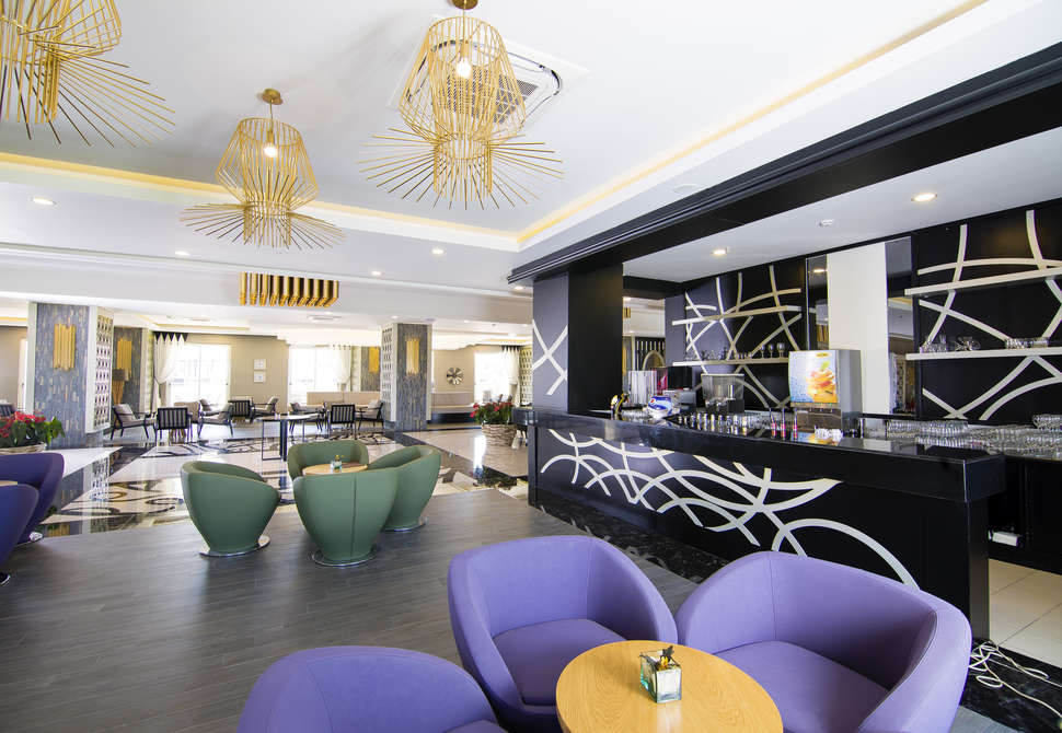 Een foto van het interieur van Port River Hotel & Spa