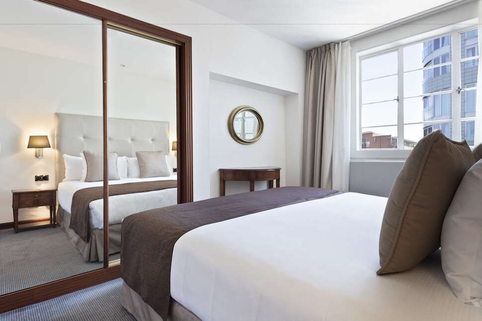 Ein Foto Melia White House Hotel Apartments