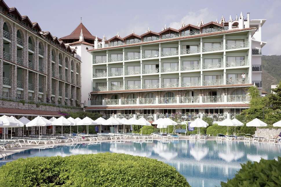 Een foto van het zwembad bij Hotel Marti La Perla