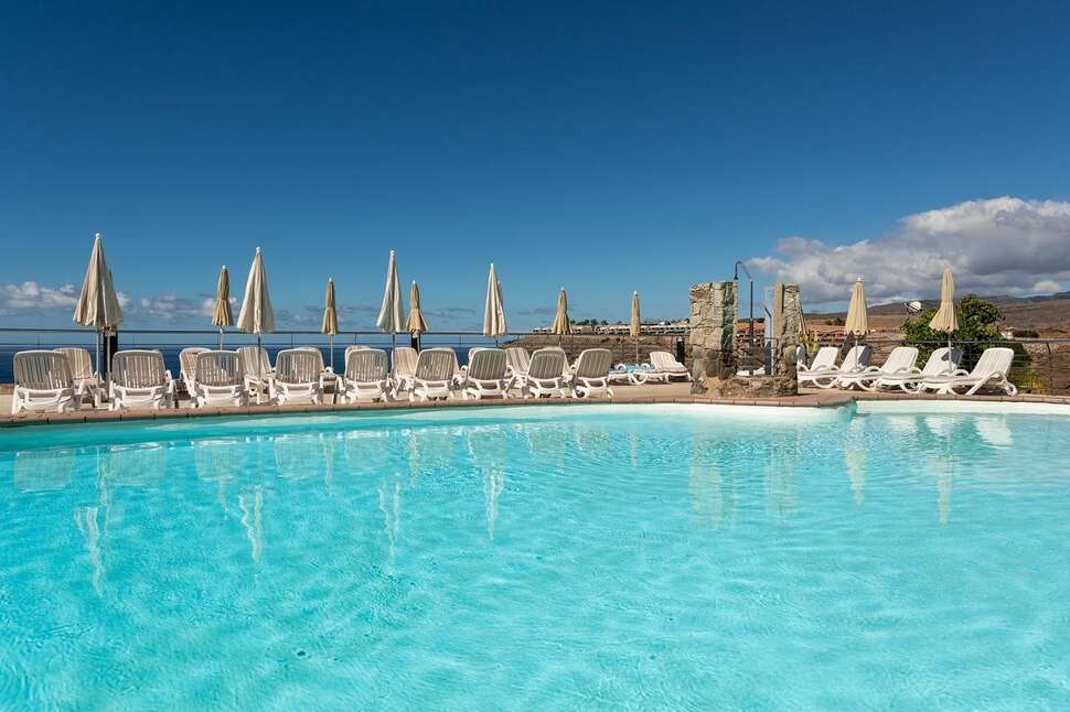 Een foto van het zwembad bij Holiday Club Jardin Amadores