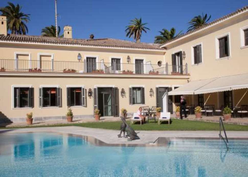 Een foto van het zwembad bij Hotel Villa Jerez