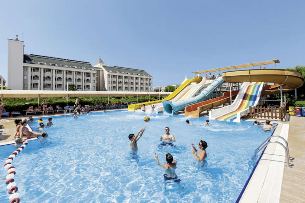 Ein Foto vom Pool im Calimera Hane Garden