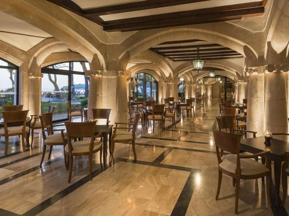 Een foto van de faciliteiten bij Secrets Mallorca Villamil Resort & Spa