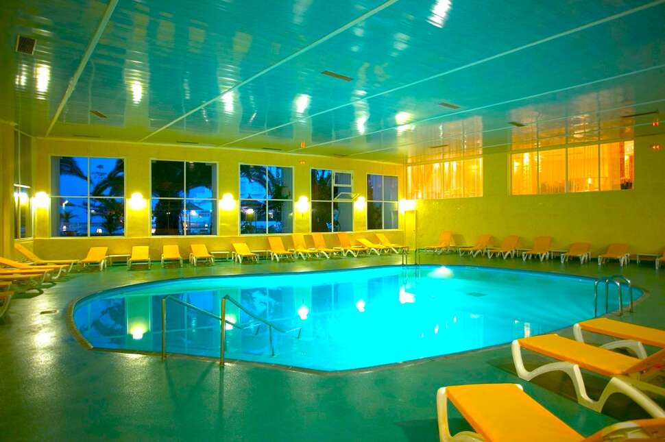 Ein Foto vom Pool im Hotel Delphin El Habib