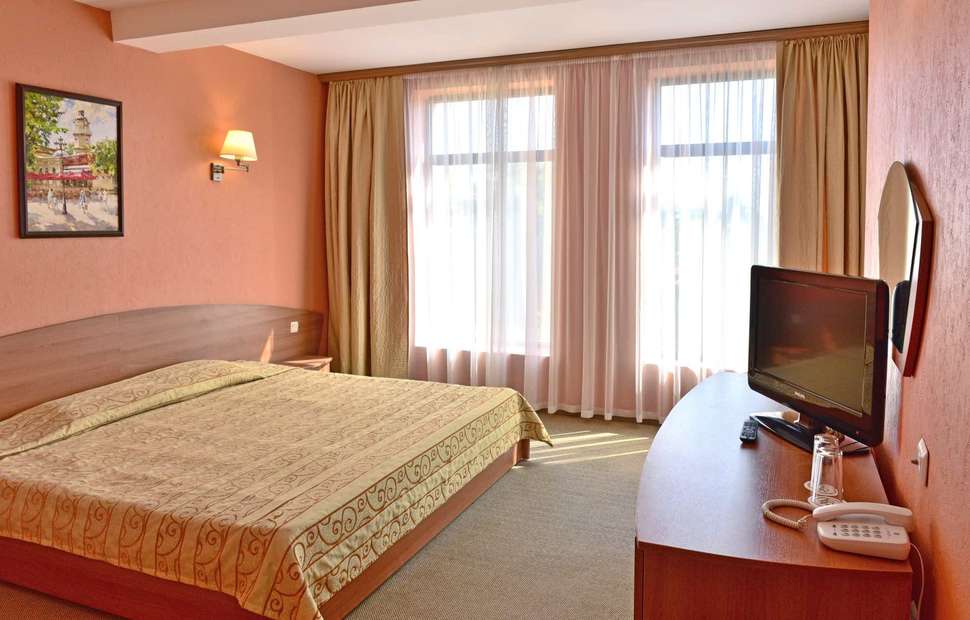 Een foto van Estreya Palace & Residence