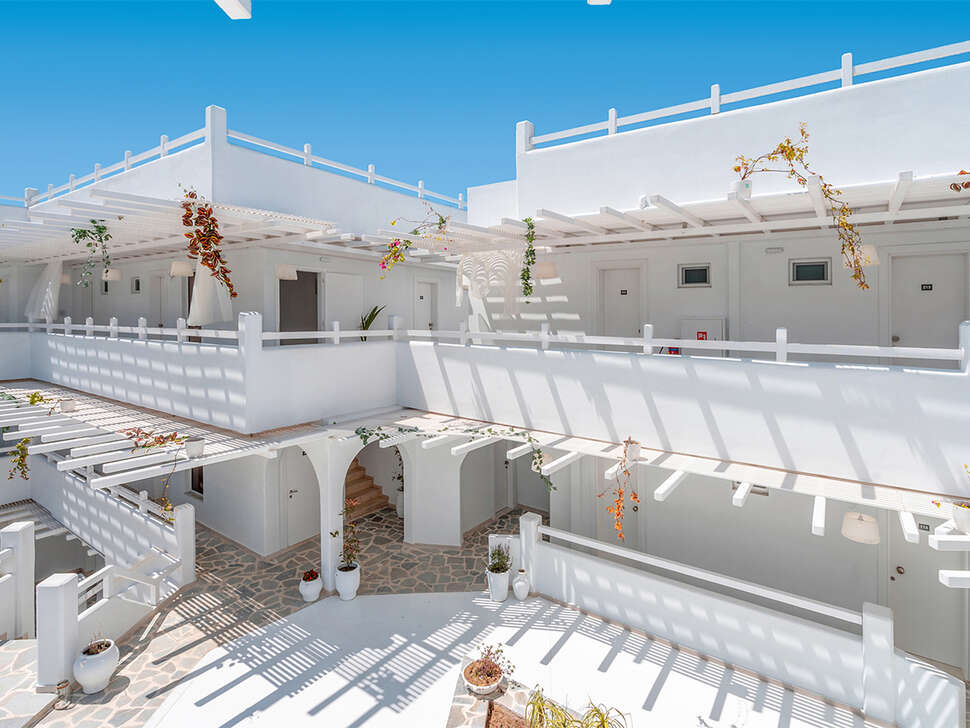 Ein Foto von der Außenansicht des Aloe Hotel