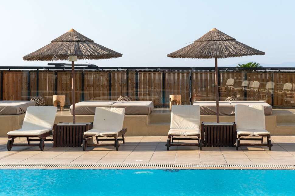 Een foto van het zwembad bij Blue Sky City Beach Hotel