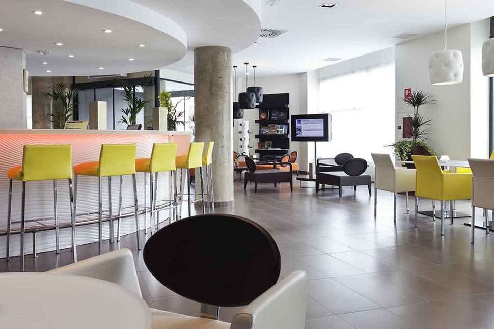 Een foto van Novotel Suites Malaga Centro