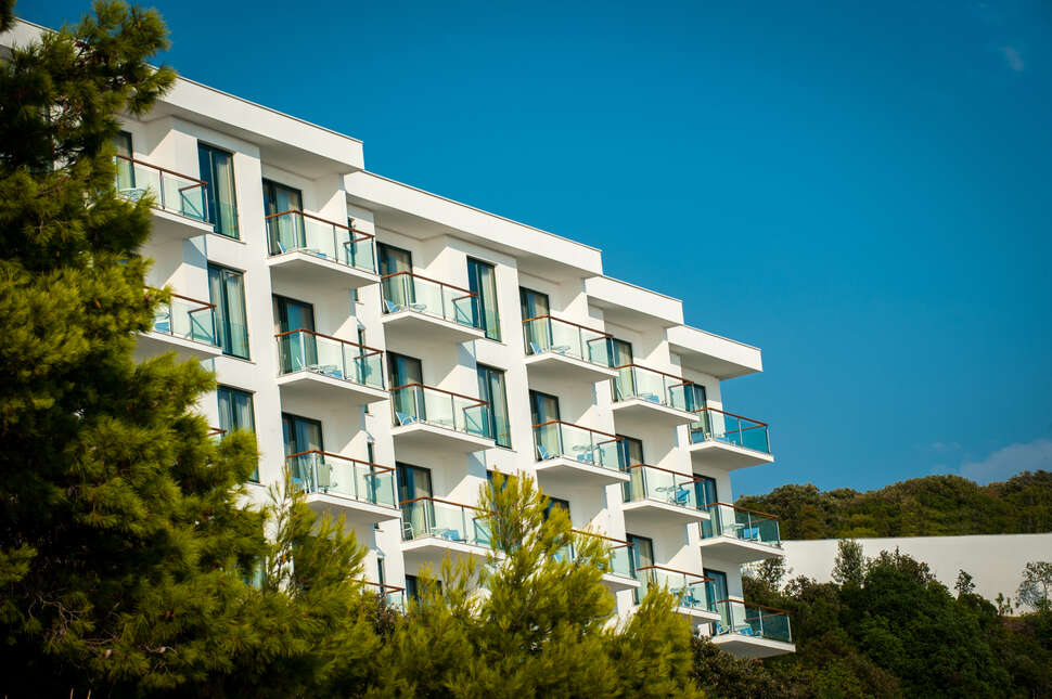 Een foto van de buitenkant van Royal Princess Hotel