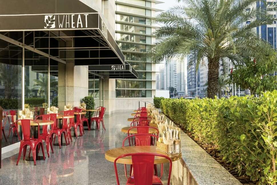 Ein Foto von der Terrasse im Le Royal Meridien Abu Dhabi