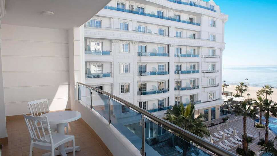 Ein Foto Hotel Grand Blue Fafa