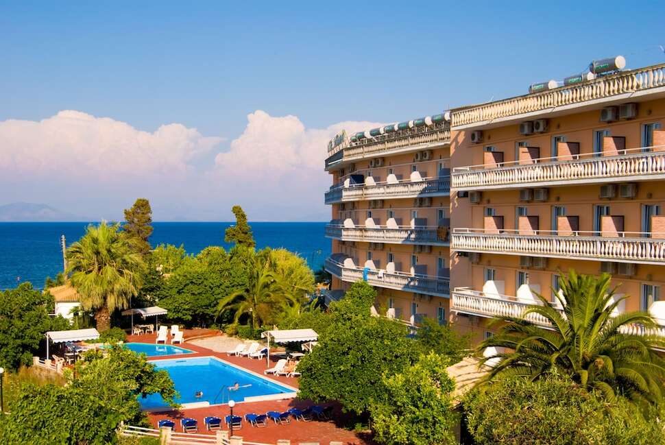 Ein Foto von einer Übersicht des Potamaki Beach Hotel