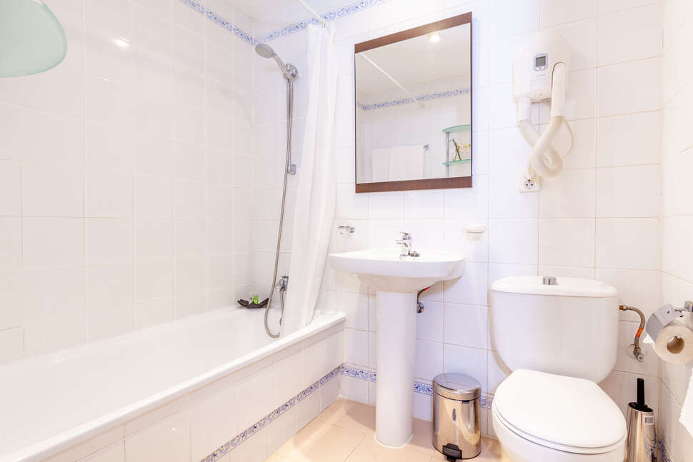 Een foto van Ramada Hotel & Suites by Wyndham Costa del Sol