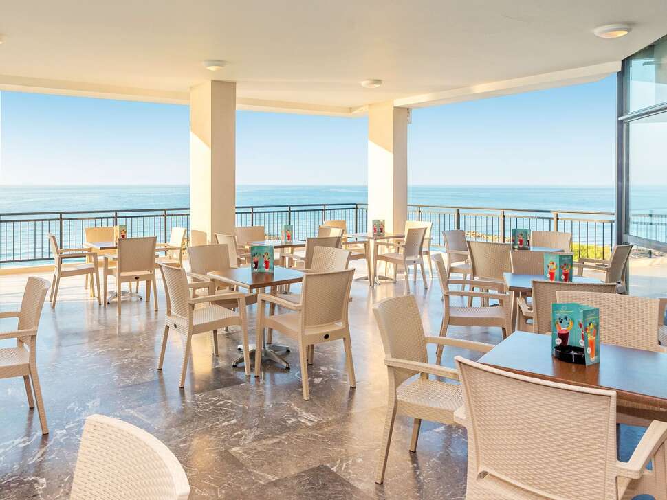 Een foto van Themis Beach Hotel
