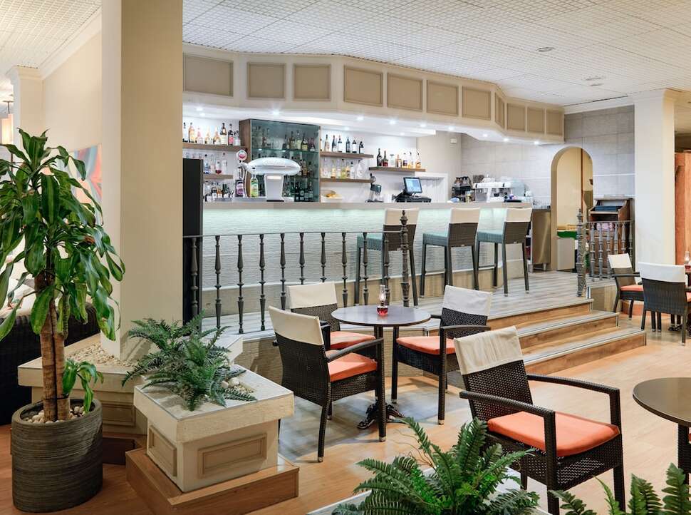 Een foto van de faciliteiten bij Regency Torviscas Appartementen & Suites