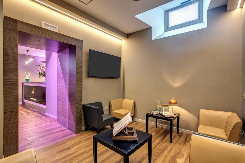 Een foto van het interieur van Al Manthia Hotel