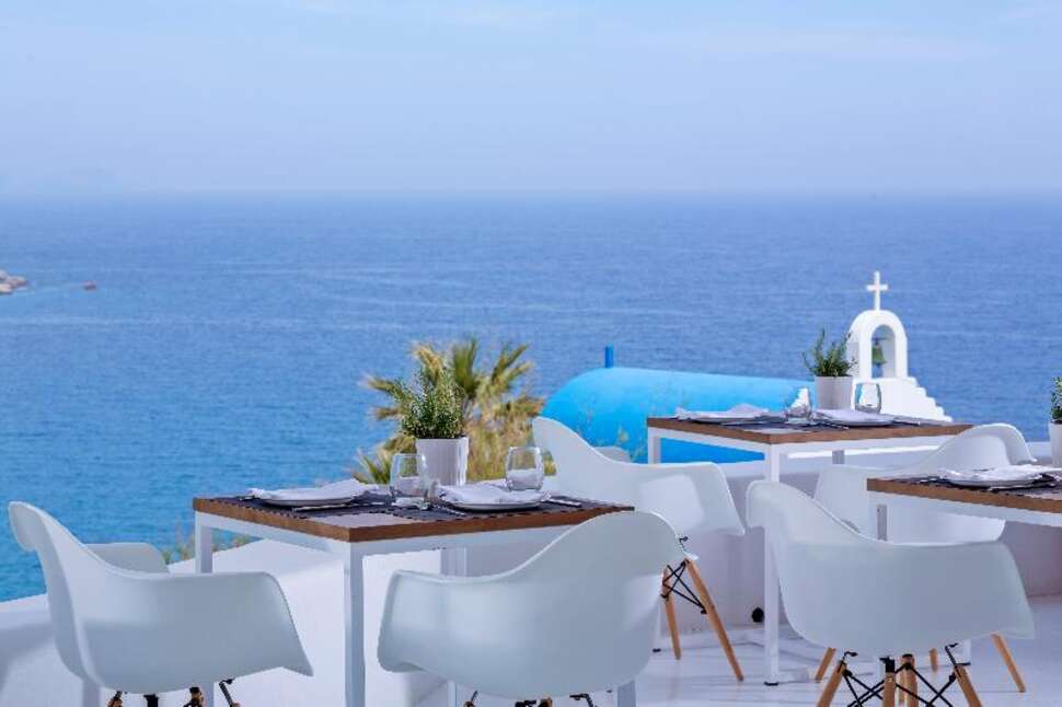 Een foto van de faciliteiten bij Pietra e Mare - Mykonos Moments Hotel