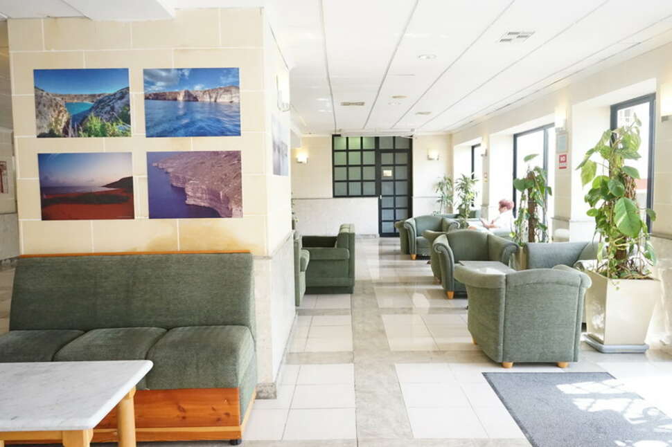 Een foto van het interieur van San Andrea Hotel
