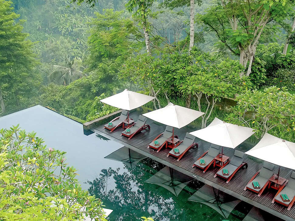 Een foto van het zwembad bij Maya Ubud Resort & Spa