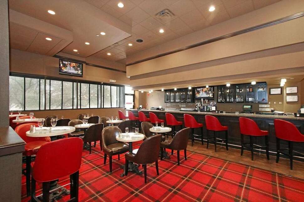 Ein Foto Doubletree by Hilton Newark Airport