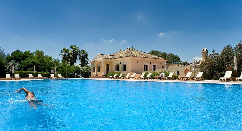 Een foto van een overzicht van Barcelo Jerez Montecastillo & Convention Center