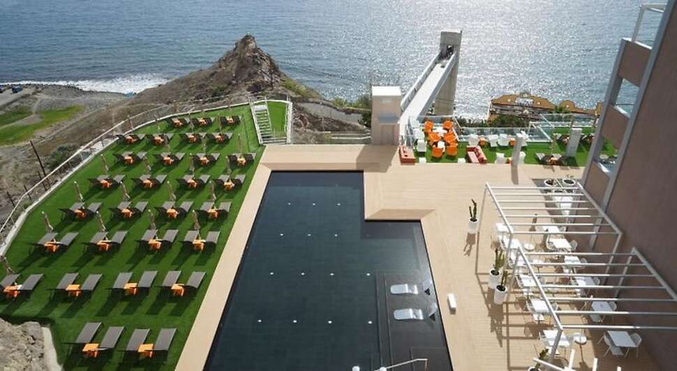 Ein Foto vom Pool im Riviera Vista