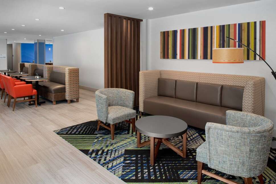 Een foto van Holiday Inn Express & Suites Woodside Queens NYC