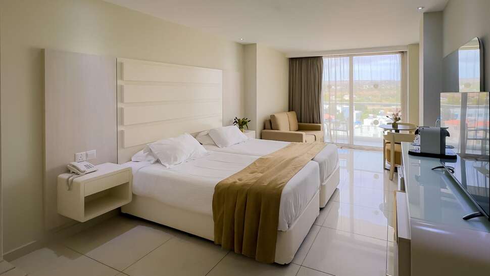 Een foto van Tasia Maris Beach Hotel