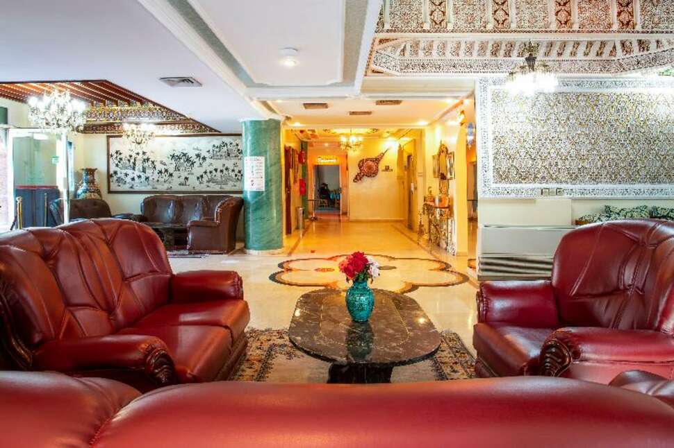 Ein Foto vom Innenbereich im Hotel Akabar